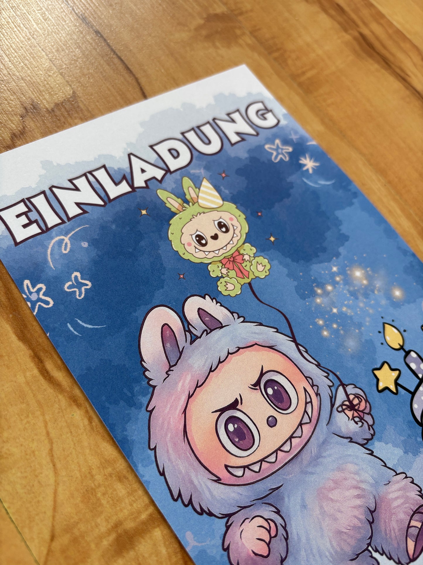 Einladungskarten Kindergeburtstag Labubu Design A5 | süße beidseitig bedruckte Karten auf 300g Papier | Party Einladungen Kinder - MundS Design Shop